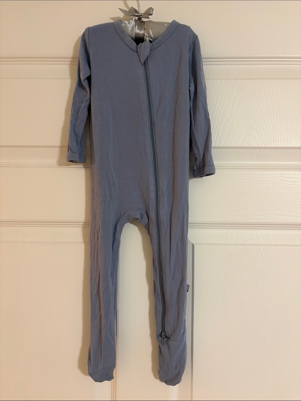 Kyte Baby Solid Zippered Footie / Pajamas - Storm / Periwinkle 6-12 mon